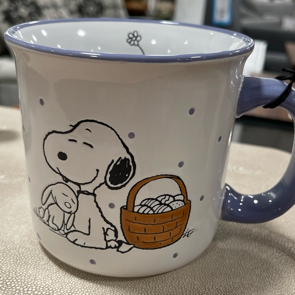Peanuts Easter Snoopy Woodstock & Bunny Purple & White Ceramic Mug NWT - Picture 6 of 6